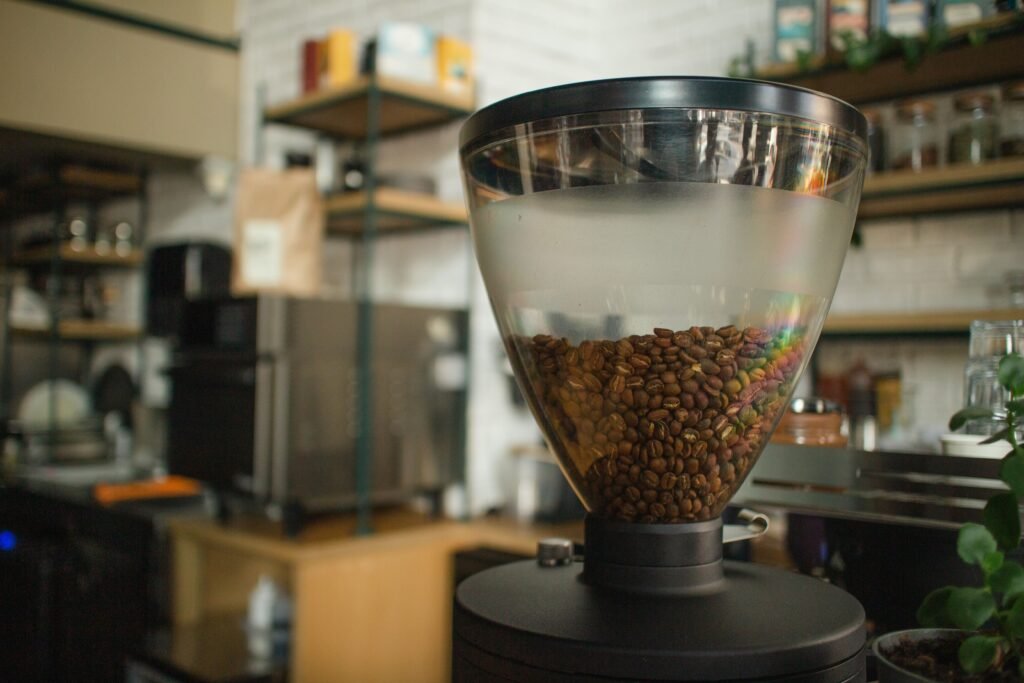 Single Dose Coffee Grinder: 7 Amazing Ways to Maximize Flavor (Proven Guide) 3 pexels serhat baskan 297994144 13399218 Appliance Buying Guide